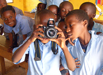 DGS children with the camera